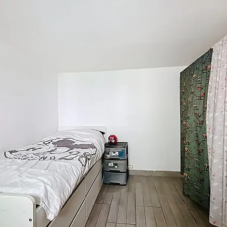 Cosy House With Garden Near Paris
